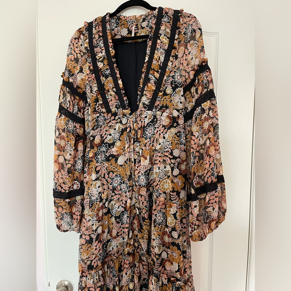 Free People Cassis Lace Button Printed Chiffon
Maxi Dress XL